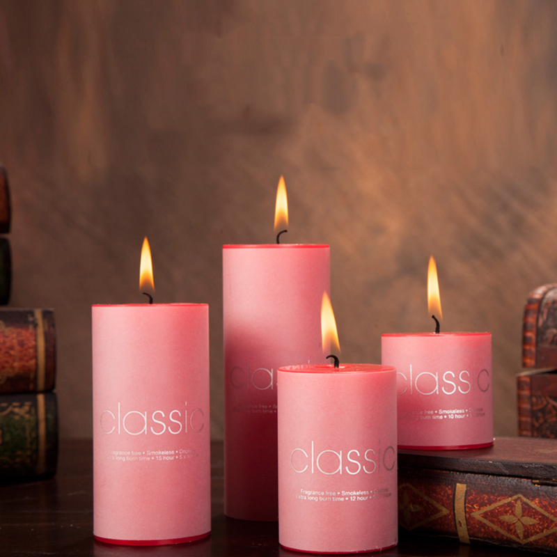 Free samples supply wholesale Christmas scented candle with multiple sizes and shapes